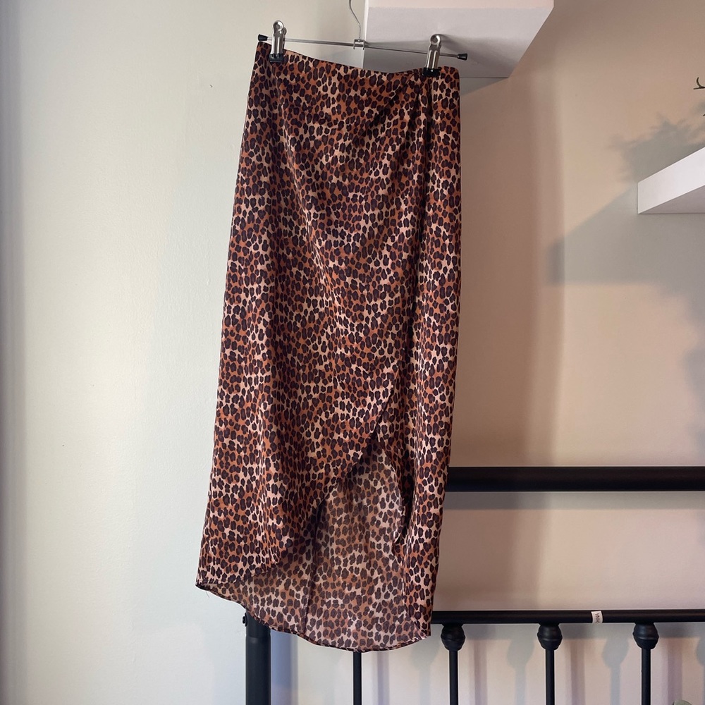 Silk cheetah Urban Outfitters midi skirt